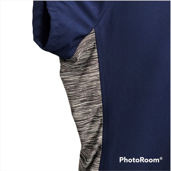 GT PERFORANCE / Blue & Gray Scrub Top Size L - Picture 8 of 10